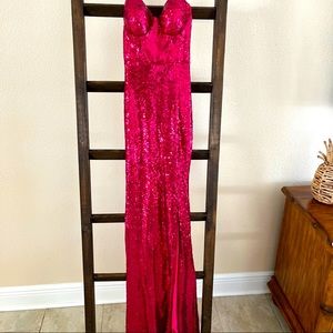 Elegant Red Sequin Prom Dress